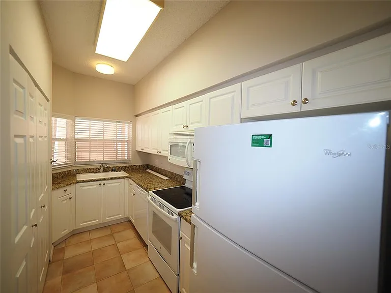 4252 Central Sarasota Pkwy #413 — Photo 3