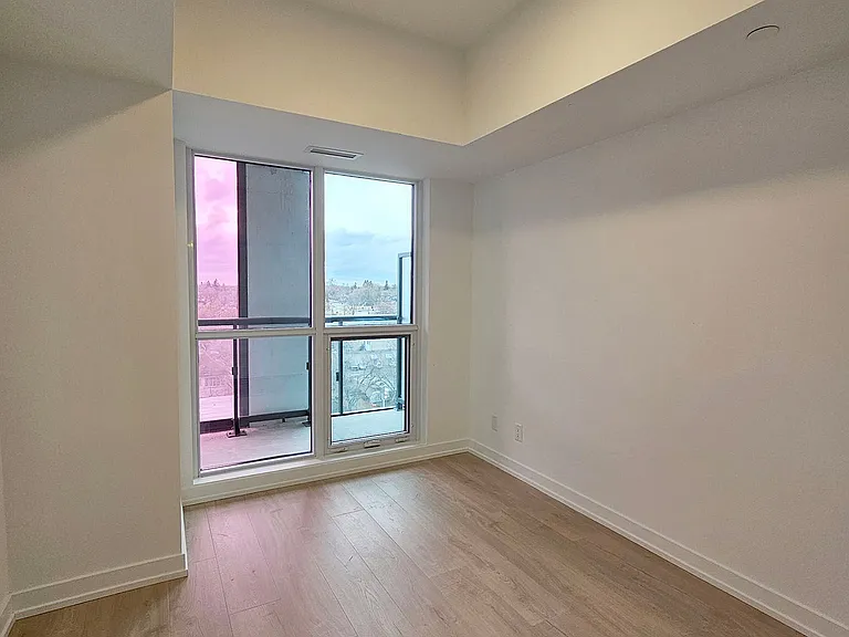 181 Sheppard Ave E #715 — Photo 6