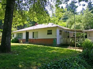 16803 Webster Rd, Gladstone, OR 97027