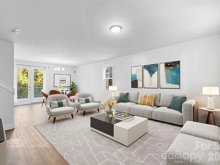 712 Rodey Ave — Photo 4