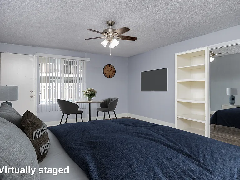 633 East 1st Street — Photo 6