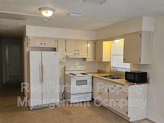 5th image of 2516 Jackson St
