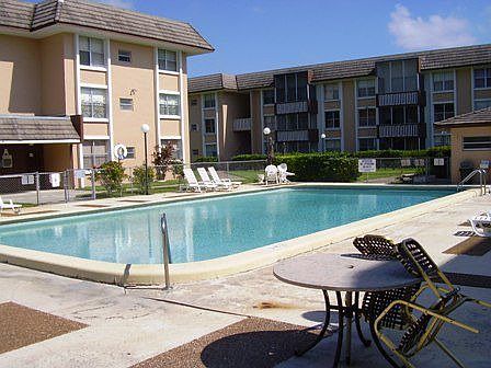 2nd image of 6705 NW 169th St APT C301
