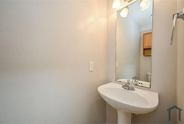 6127 Yorkglen Manor Ln — Photo 7