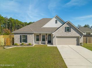 7558 Emily Cv, Ocean Springs, MS 39564