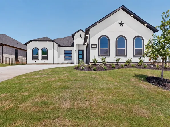 977 Bandon Dunes Dr, Burleson, TX 76028