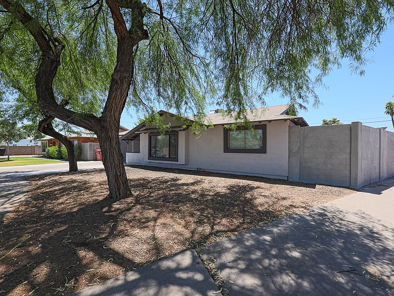 2318 N 84th Pl — Photo 42