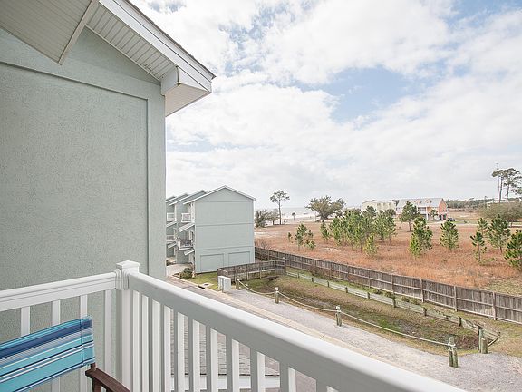 4th image of 714 W Beach Blvd #714