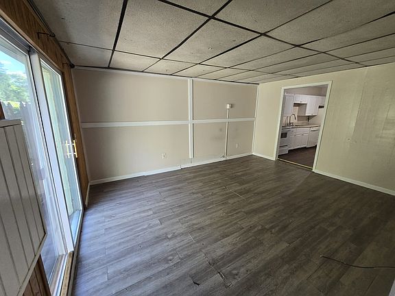 3rd image of 3352 State Route 208 APT 4