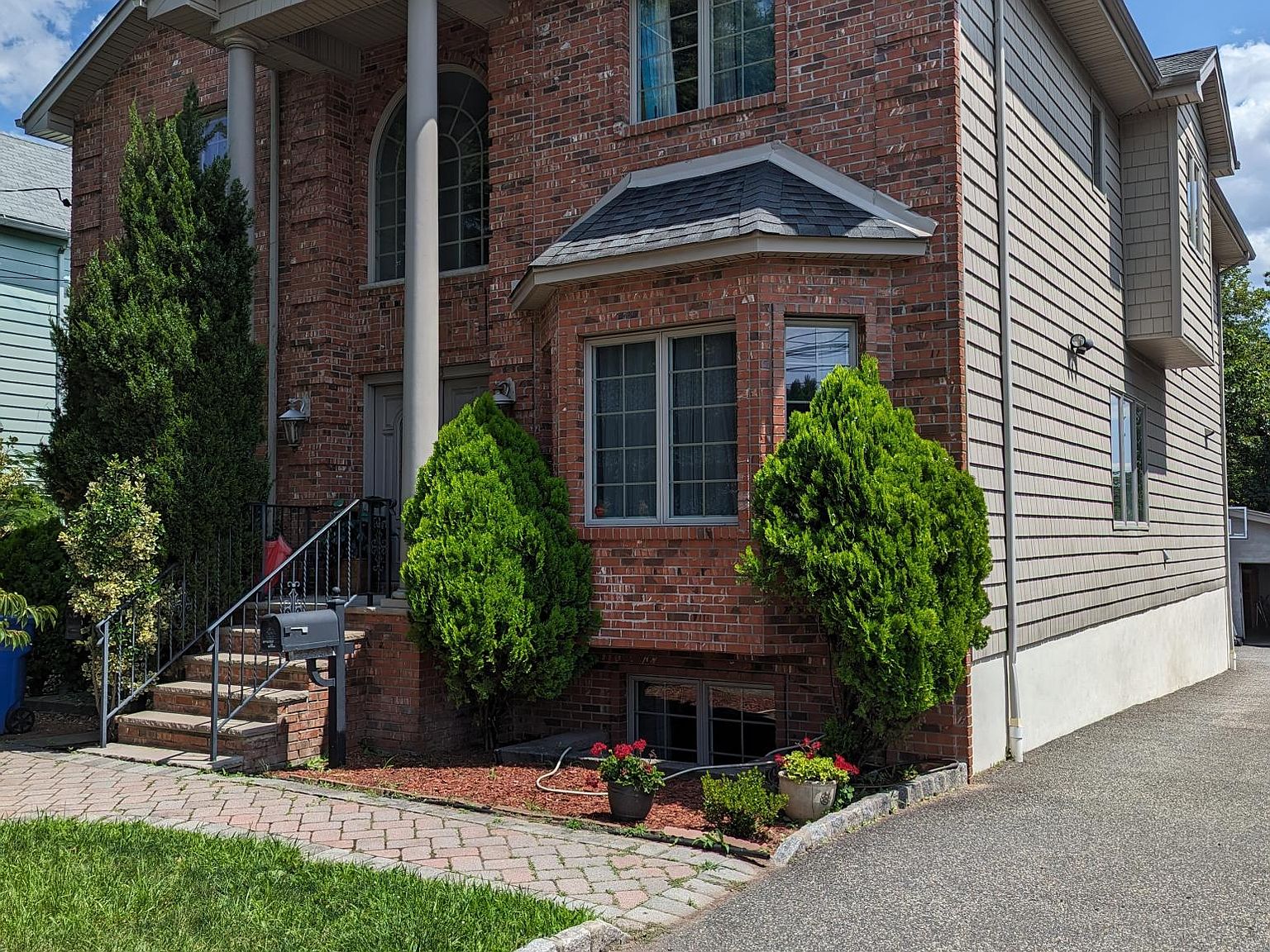 Rutherford, NJ 07070