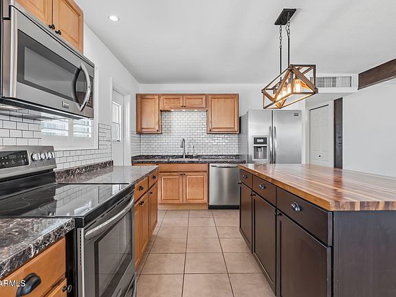3rd image of 7830 E BELLEVIEW Street