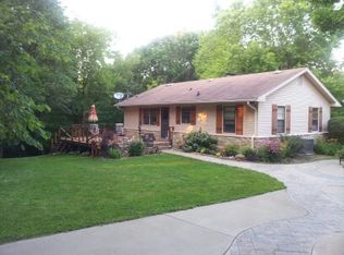 2850 Leonard Rd, Clarksville, TN 37043