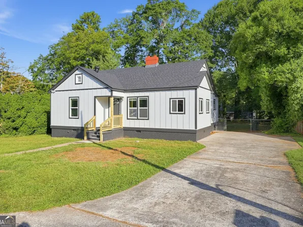 43 E Rountree Rd, Toccoa, GA 30577