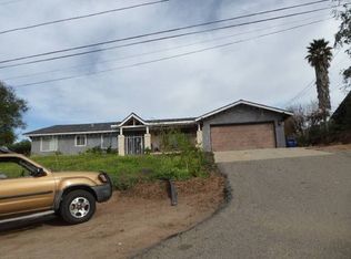 1017 Hillpark Ln, Fallbrook, CA 92028