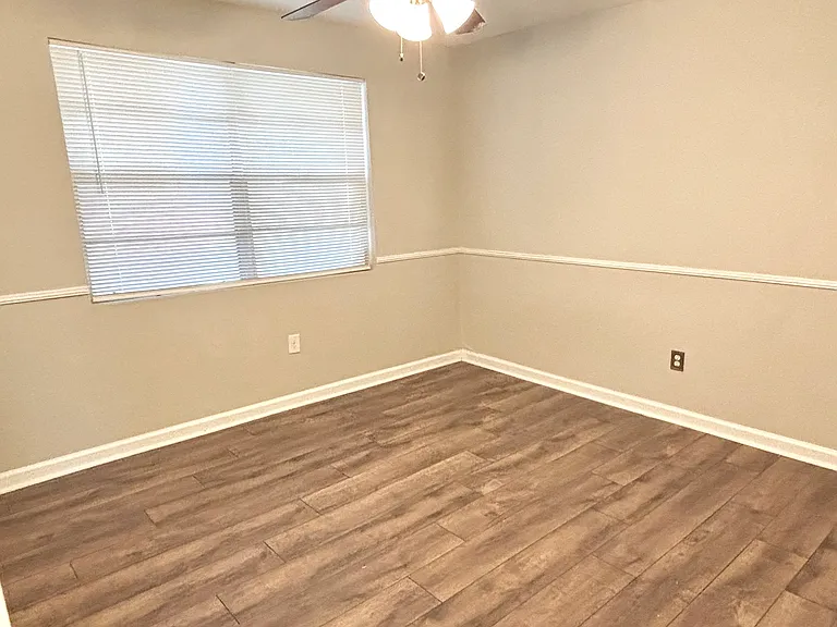 3602 Kinglet Ct — Photo 7