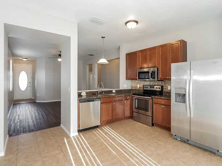 4064 Festival Pointe Blvd — Photo 7