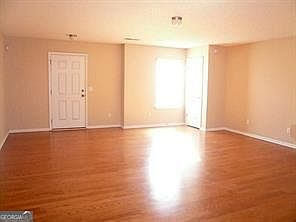 2nd image of 3583 Parc Cir SW