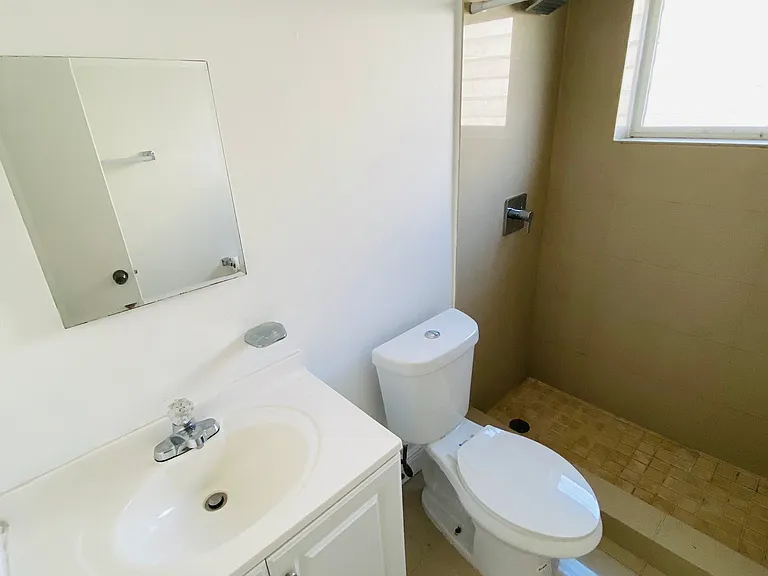 1957 Normandy Dr #2 — Photo 12