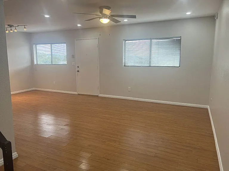 Acre Heights Apartments — Photo 24