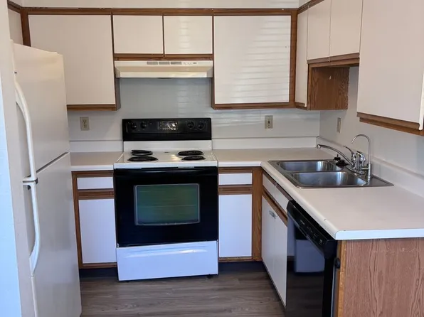 401 E 45th Ave APT 1, Anchorage, AK 99503