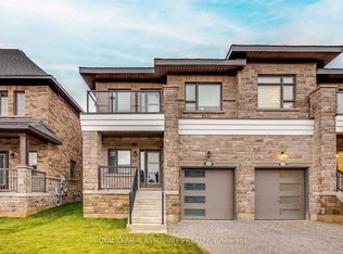 16 Ballinger Way, Uxbridge, ON L9P 0R5