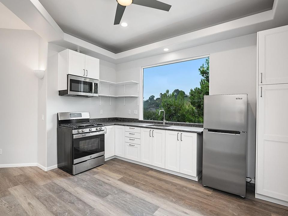 1st image of 3503 Syracuse Ave