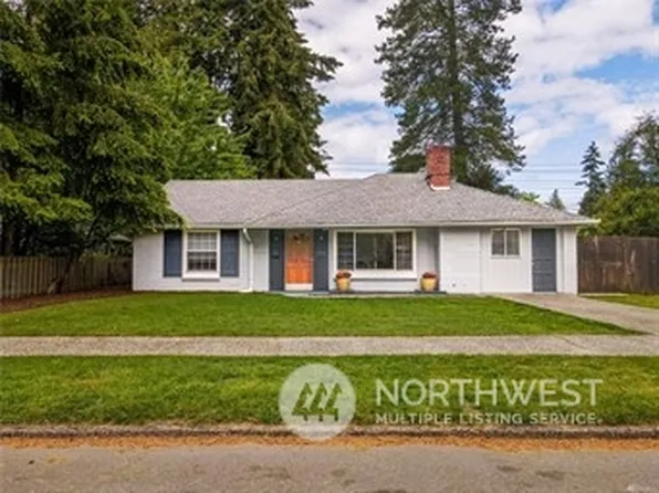 18011 9th Avenue NE, Shoreline, WA 98155