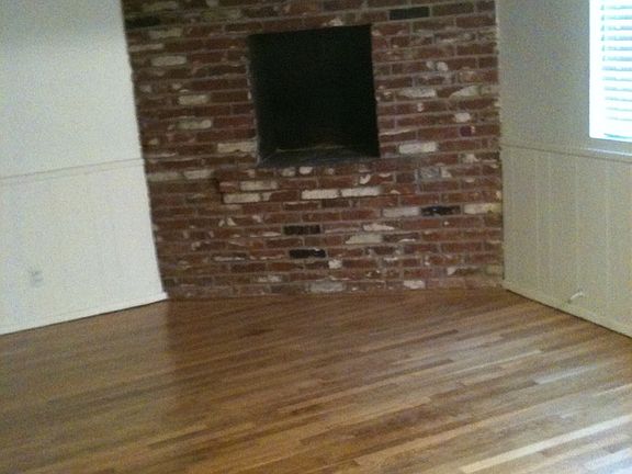 4th image of 412 E Tudor St