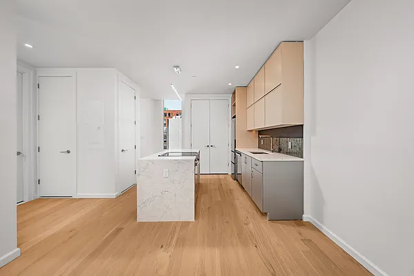 Kitchen, photo 2