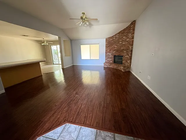 10406 Attleboro Ave — Photo 29