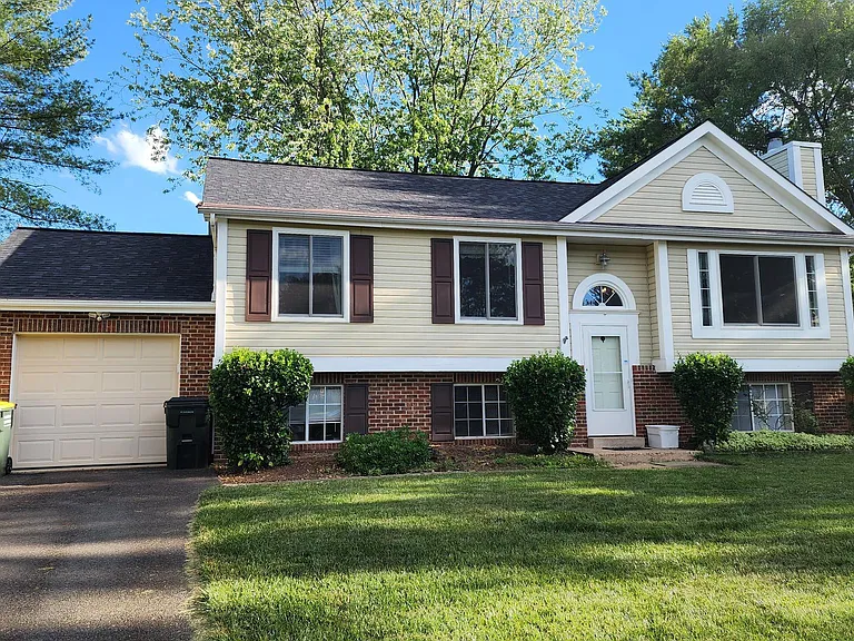 3827 Dittany Ct — Photo 2