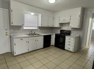 1500 N 8th St #1, Ballinger, TX 76821