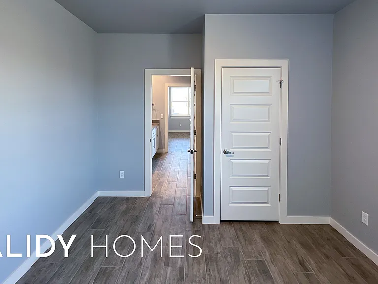 17640 Natalie Ct — Photo 38