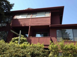 7057 35th Ave NE, Seattle, WA 98115