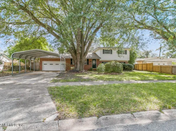 8236 CARAVELLE Drive, Jacksonville, FL 32244