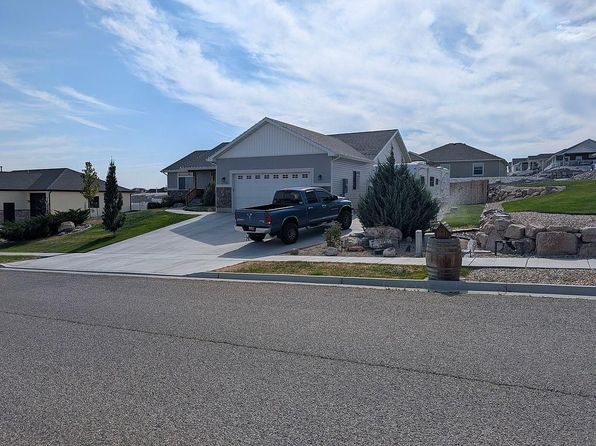 1175 N 2650 W