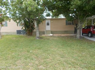 485 Egret Cir, Barefoot Bay, FL 32976