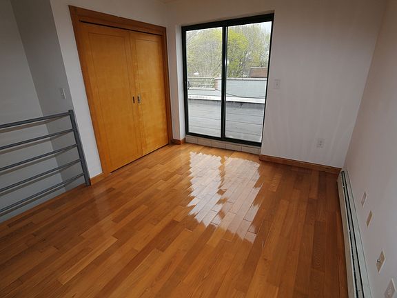 5th image of 85-02 56th Ave.