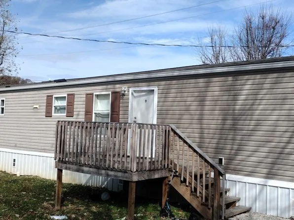 300 Crique Side Dr, Morehead, KY