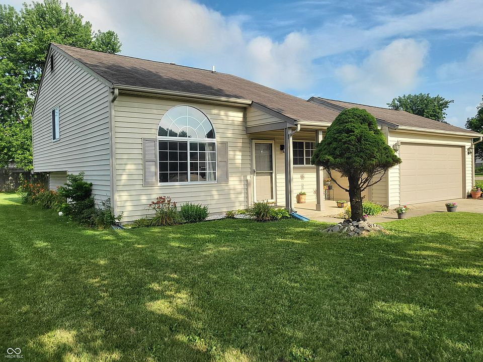 1st image of 4734 N Hackberry Ct