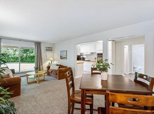 10840 Rockford Rd APT 116, Plymouth, MN 55442