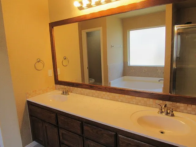 3404 Jacob St — Photo 12
