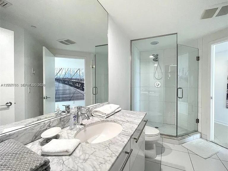 500 Brickell Ave #3302 — Photo 5