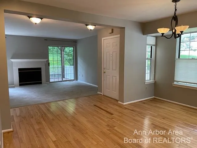 4299 Pine Ridge Ct — Photo 6
