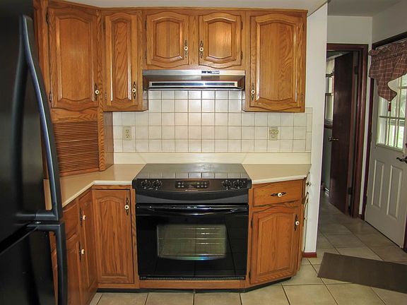 5th image of 1316 Western Hills Ave