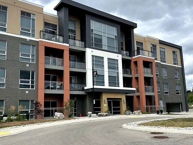 4040 Upper Middle Rd #324 — Photo 1