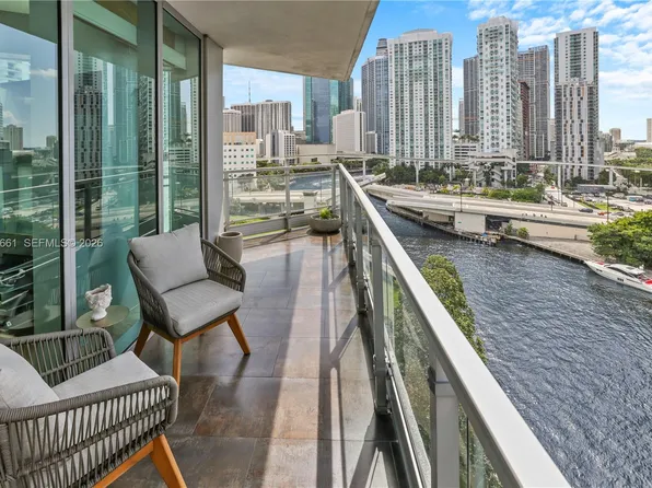 92 SW 3rd St APT 1201, Miami, FL 33130