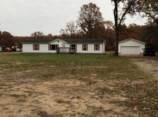 1668 S Maple Island Rd, Muskegon, MI 49442