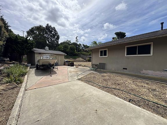 5th image of 3722 Del Mar Ave