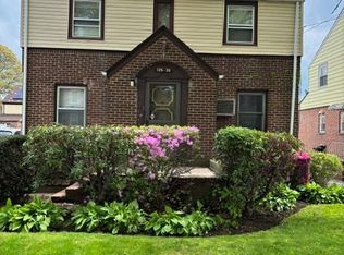13535 226th Street, Laurelton, NY 11413